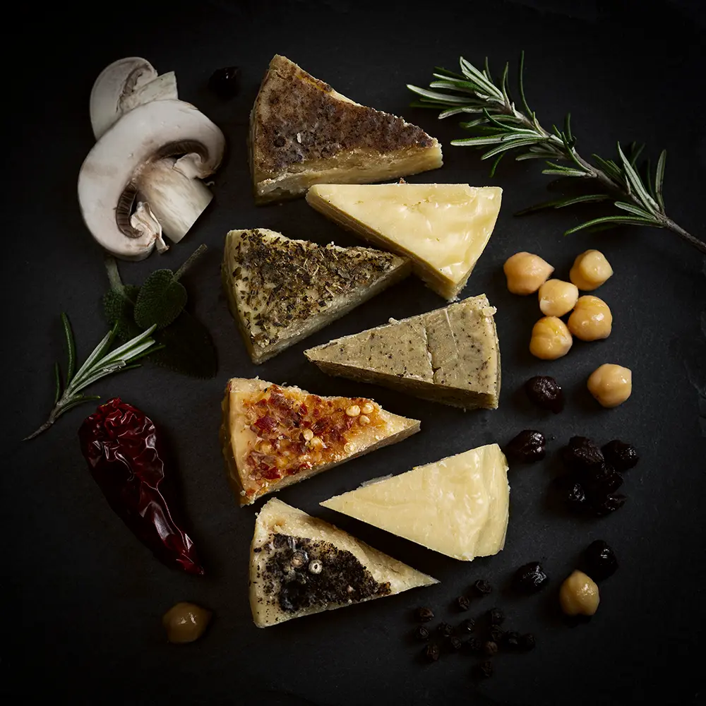 Cuña De Queso Vegetal Estilo Parmesano Sabor Trufa Gondino 150g - Image 3