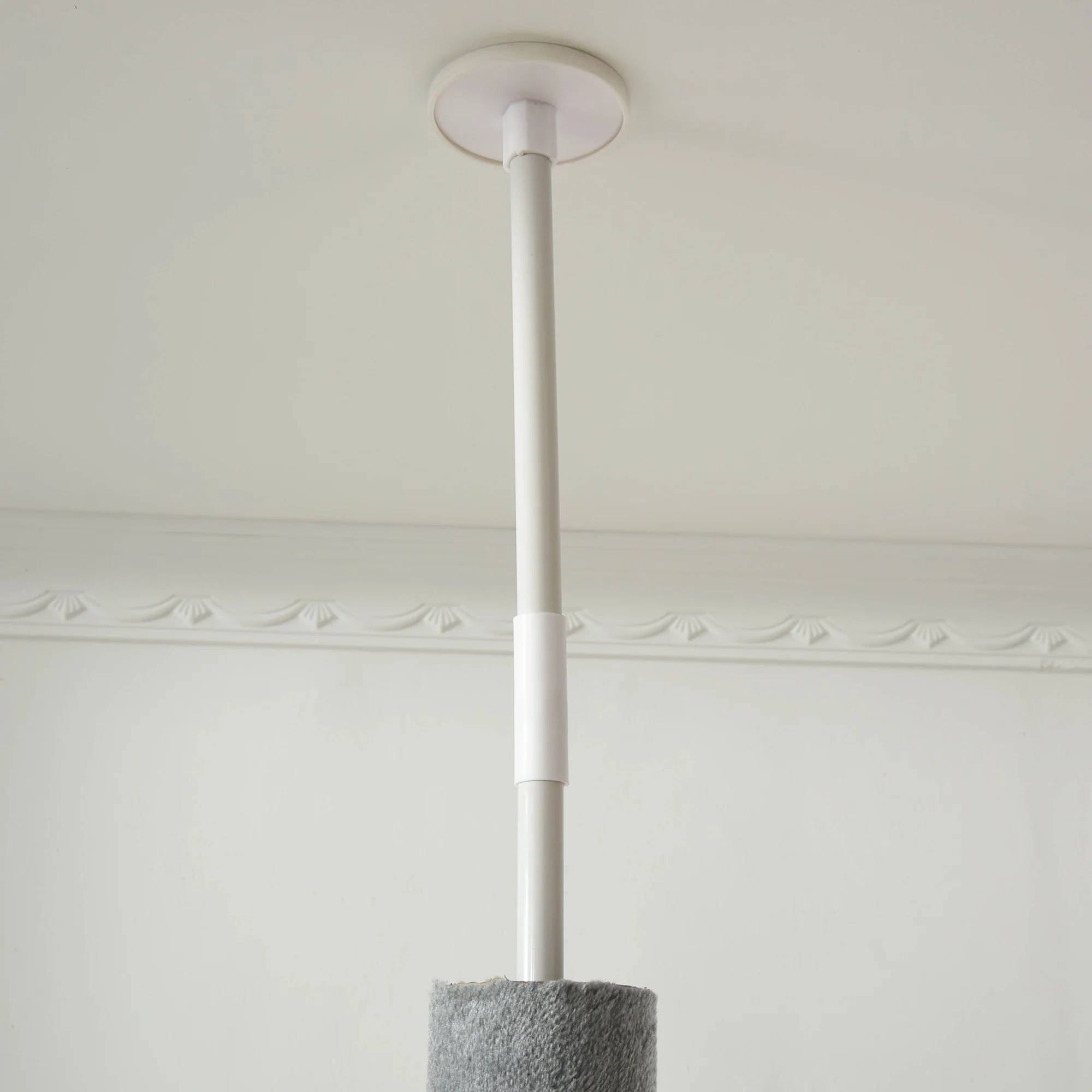 Pawhut Árbol Rascador Para Gatos Altura 255 Cm Cueva Bola Colgante - Image 4